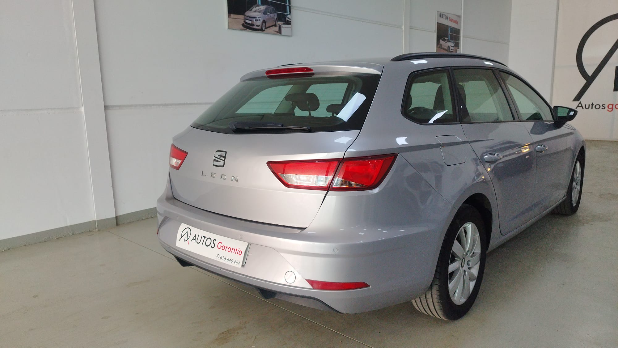 SEAT León ST 1.6 TDI StSp Style - Imagen 4