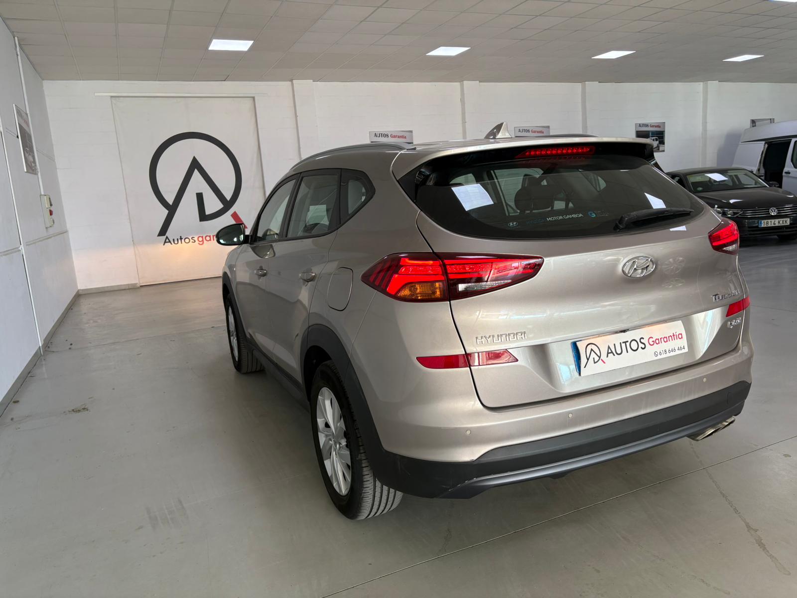 HYUNDAI TUCSON 1.6 CRDI SLE 48V - Imagen 6