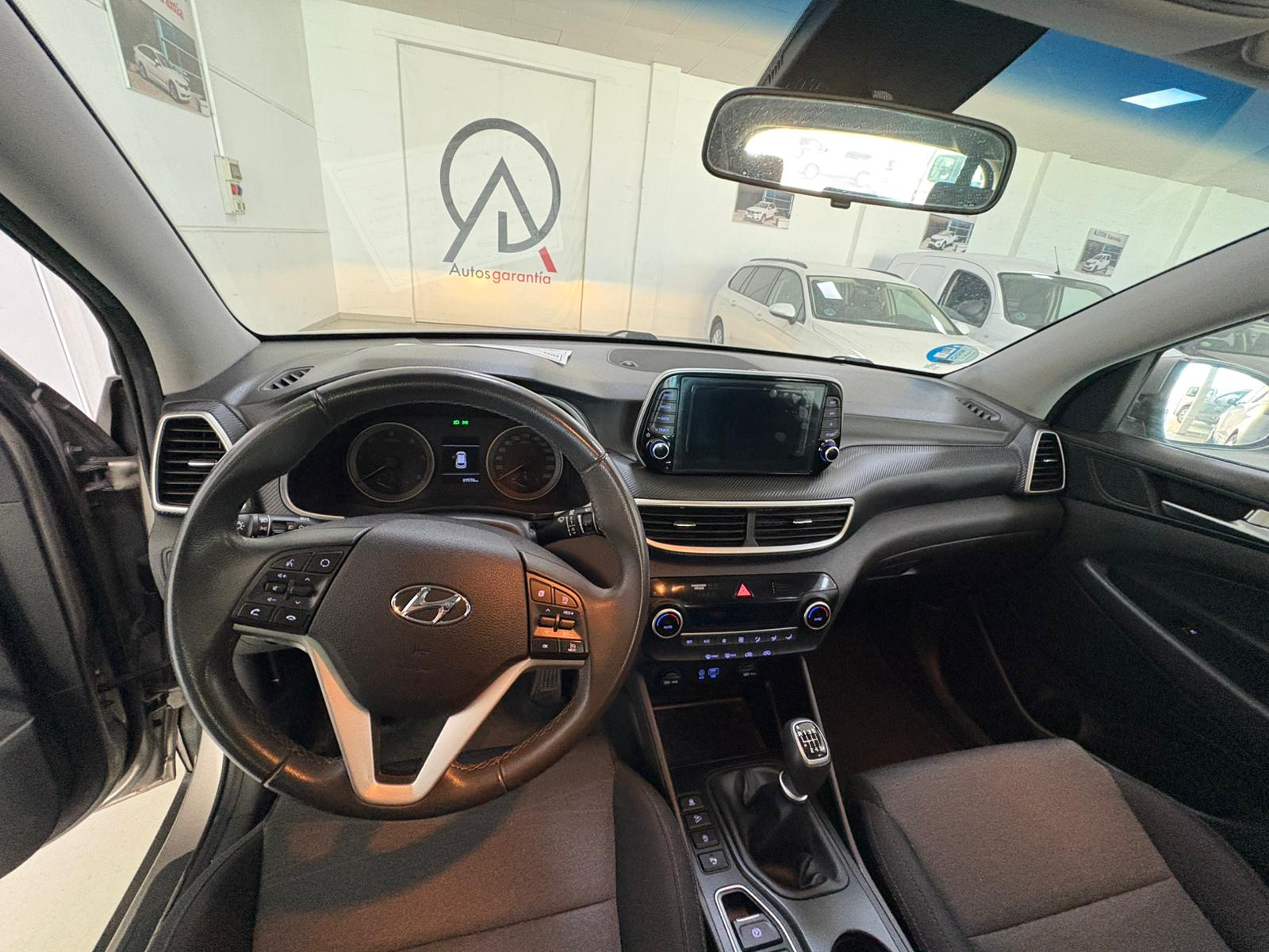 HYUNDAI TUCSON 1.6 CRDI SLE 48V - Imagen 9