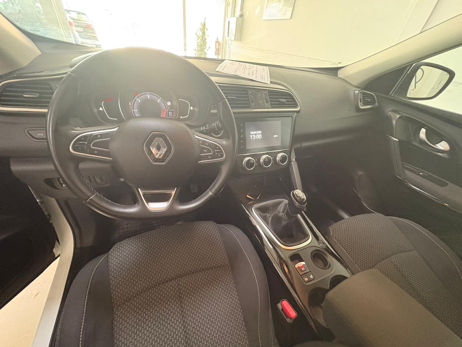 RENAULT Kadjar Business Blue dCi EDC - Imagen 9