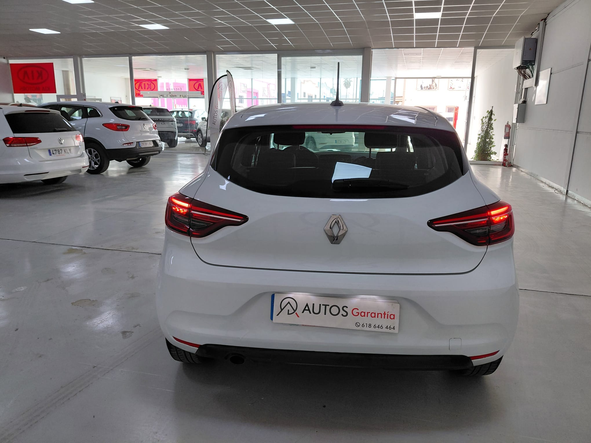 RENAULT Clio Business Blue dCi 74kW 100CV - Imagen 6