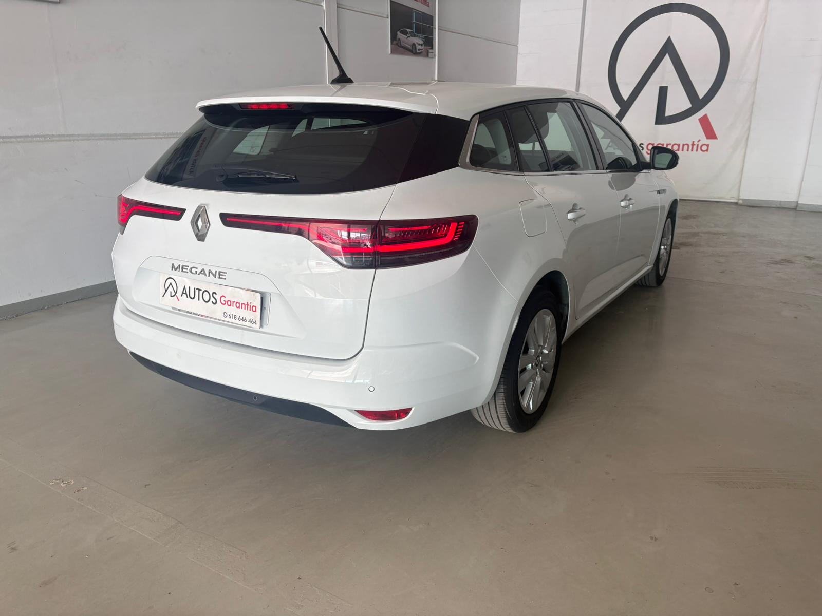 RENAULT Megane S.T. Equilibre Blue dCi 85 kW 115CVSS - Imagen 9