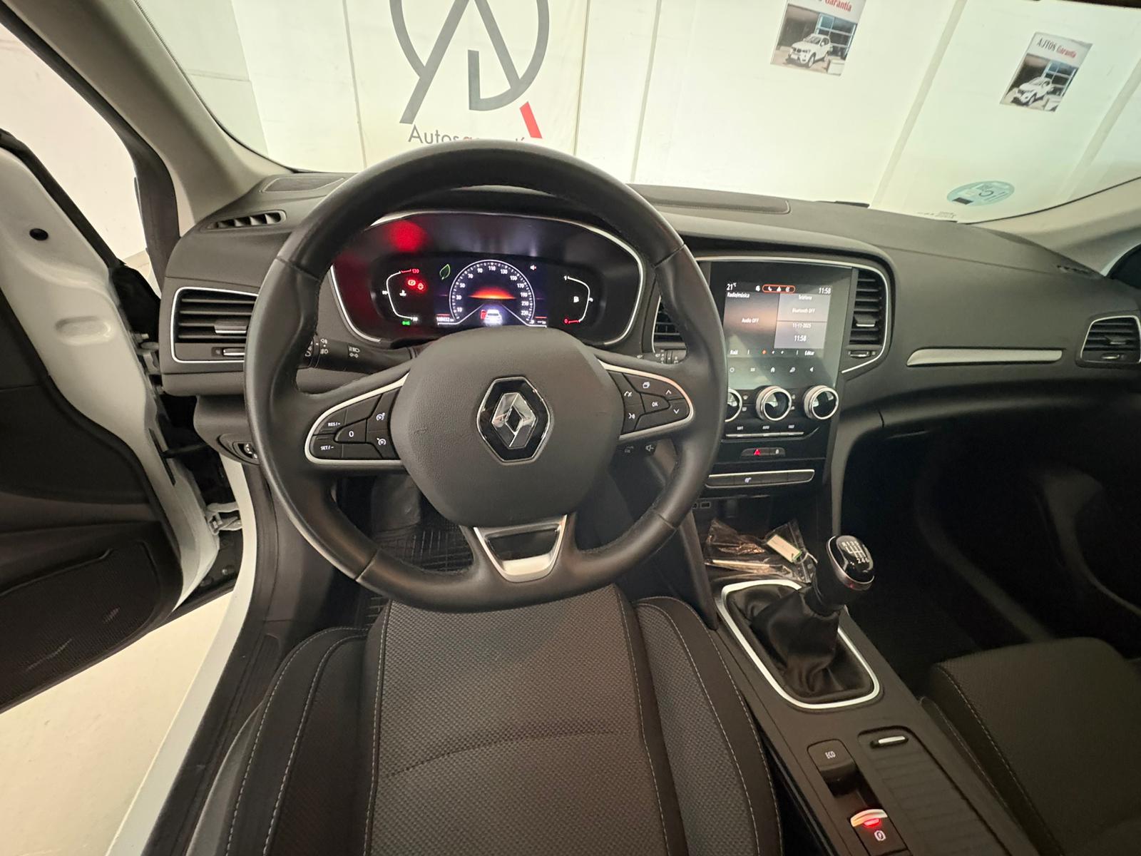 RENAULT Megane S.T. Equilibre Blue dCi 85 kW 115CVSS - Imagen 10