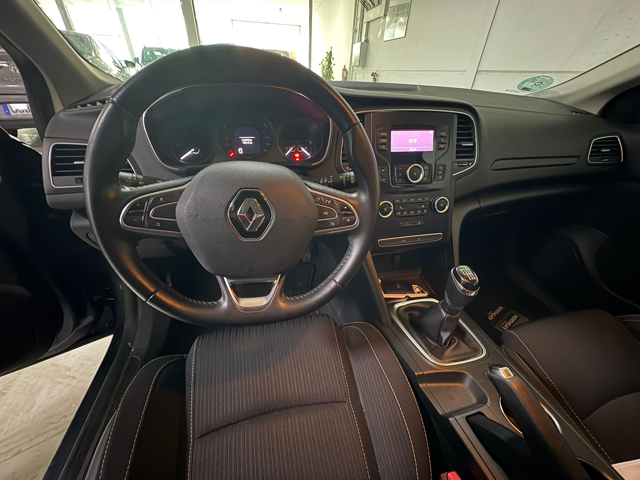 RENAULT MEGANE BUSINESS BLUE dCi 70 kW 95CV - Imagen 10