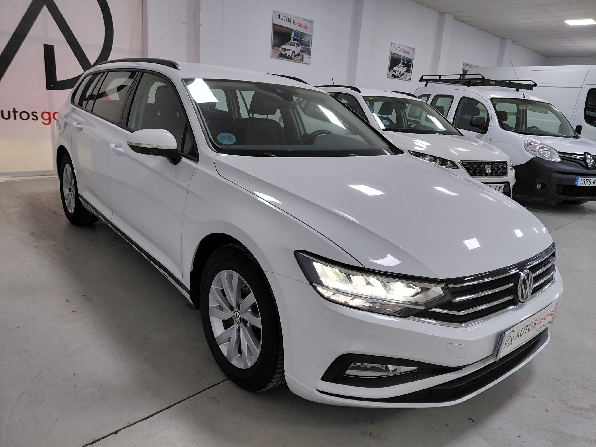 VOLKSWAGEN PASSAT 1.6 TDI DSG BUSINESS - Imagen 3