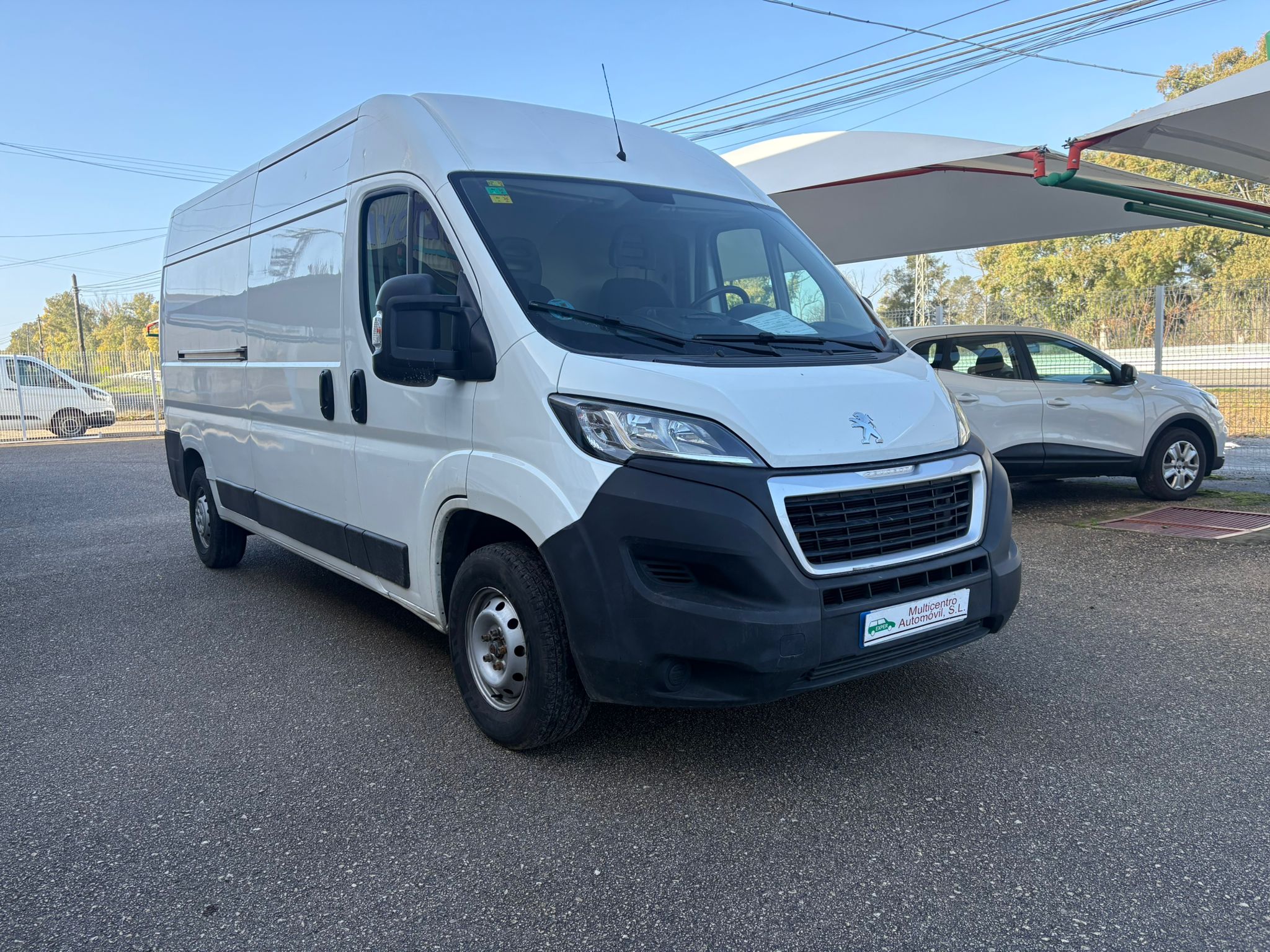 PEUGEOT BOXER 2.0 BlueHDI 335L3H2 130 cv - Imagen 3