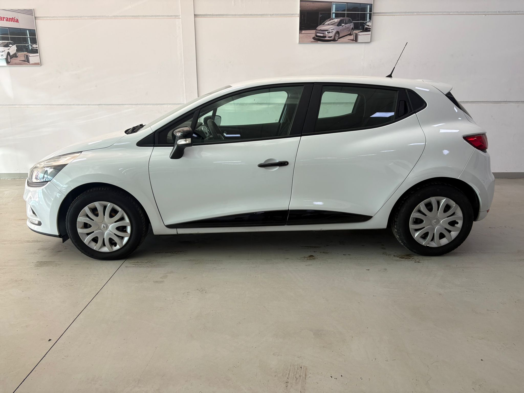 RENAULT Clio Business dCi 55kW 75CV 18 - Imagen 5