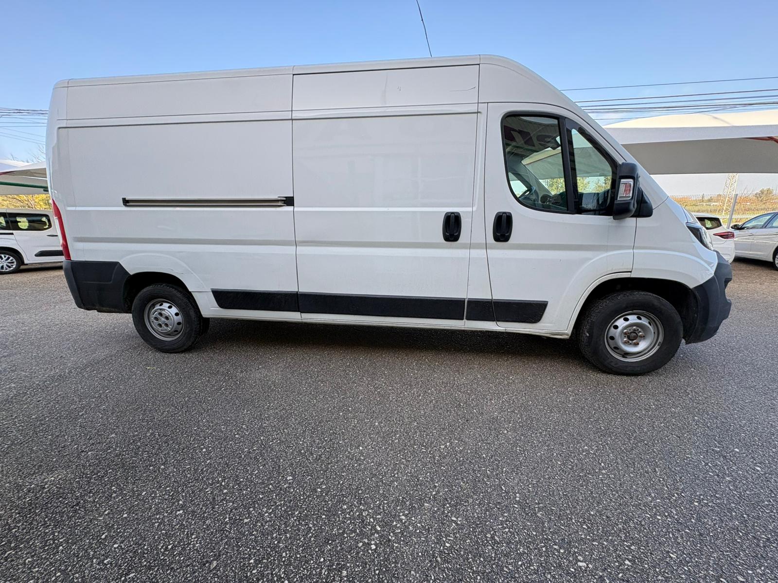 PEUGEOT BOXER 2.0 BlueHDI 335L3H2 130 cv - Imagen 5