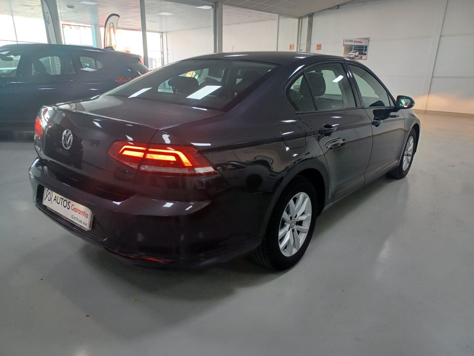 VOLKSWAGEN PASSAT 1.6 TDI EDITION DSG - Imagen 6