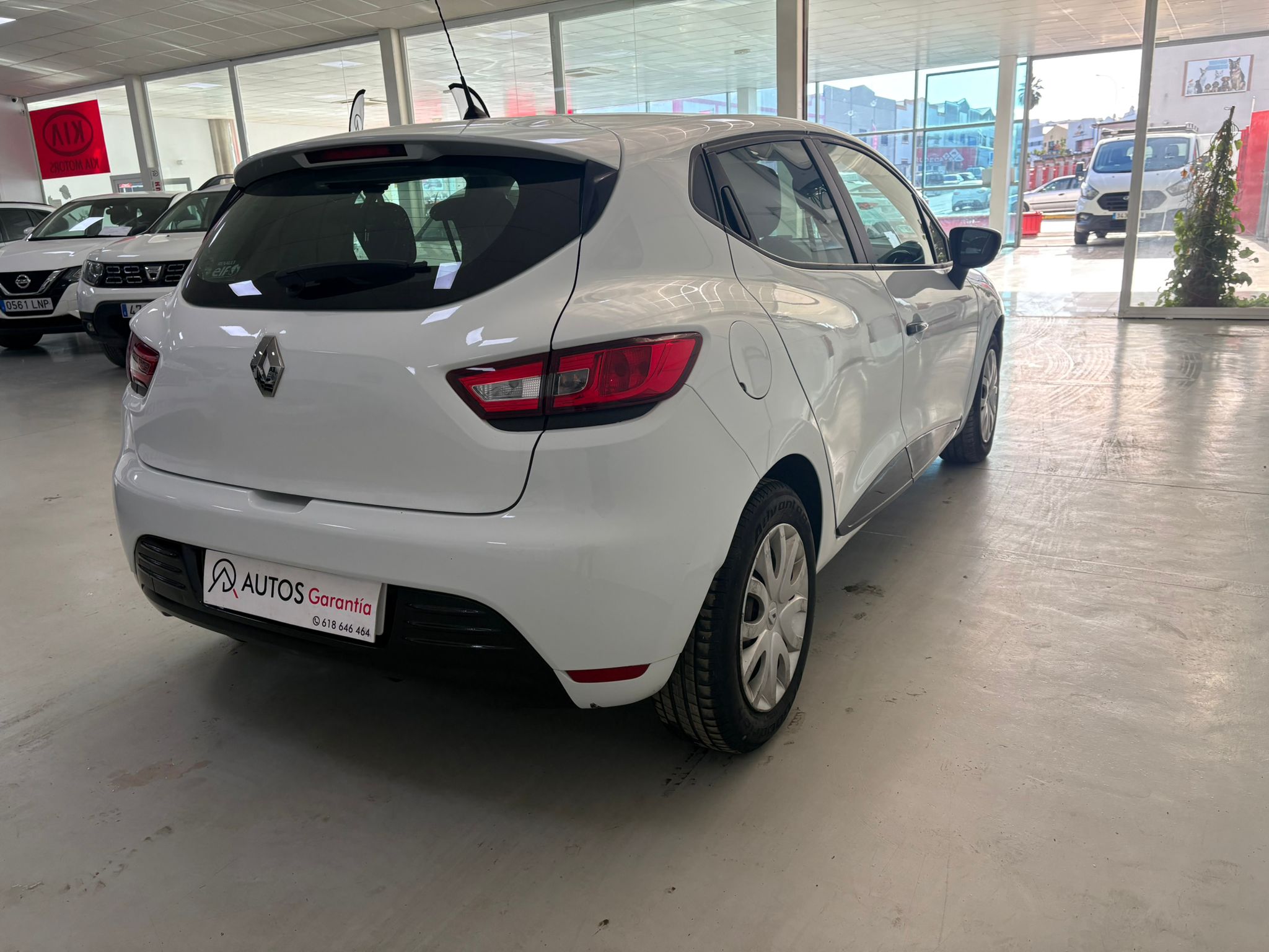 RENAULT Clio Business dCi 55kW 75CV 18 - Imagen 7