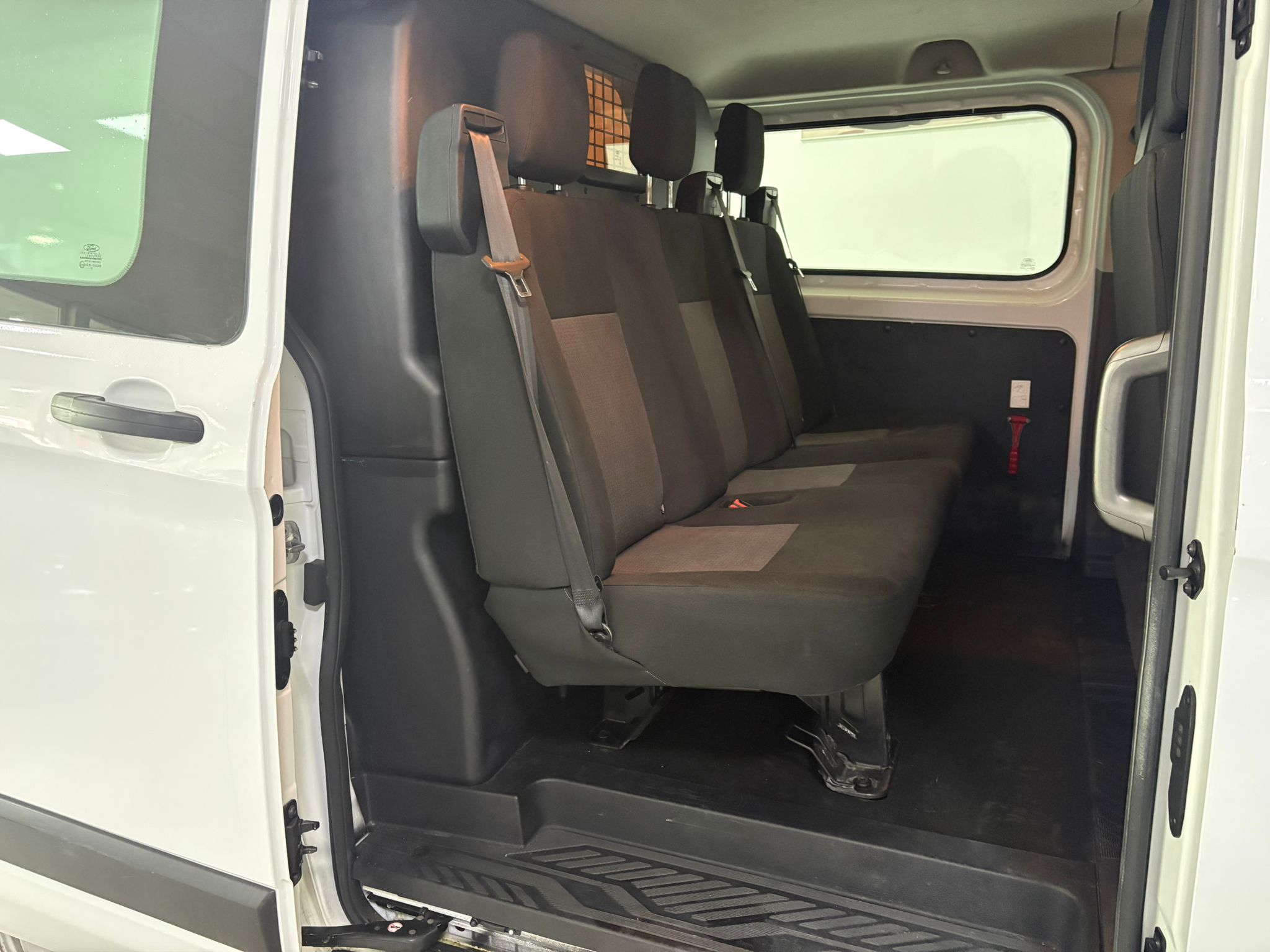 FORD TRANSIT CUSTOM 2.0 TDCI 300 AMBIENTE SWB 105 CV 6P - Imagen 7
