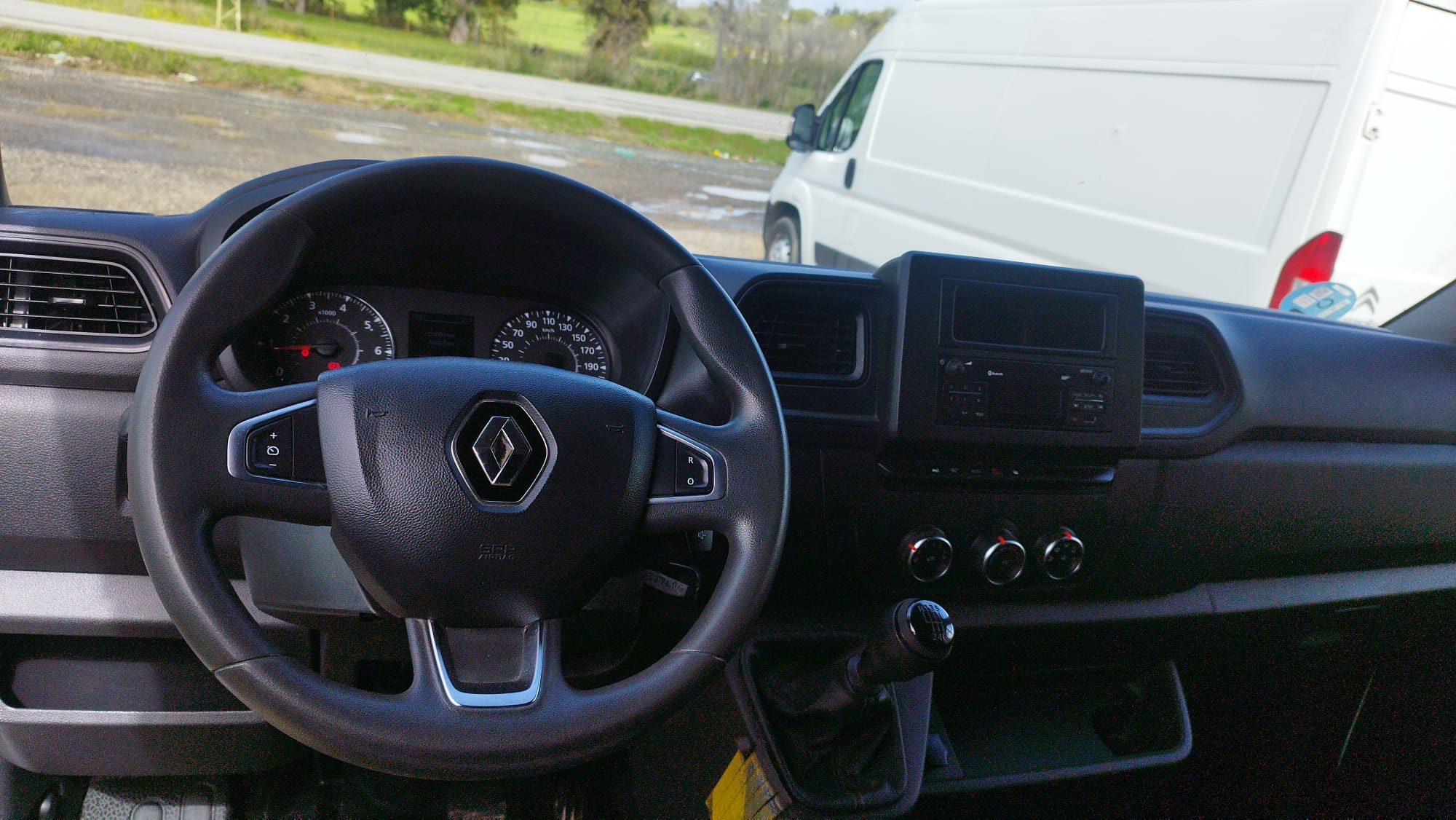 RENAULT MASTER T 2.3 DCI 3500 L3H2 150 CV - Imagen 10
