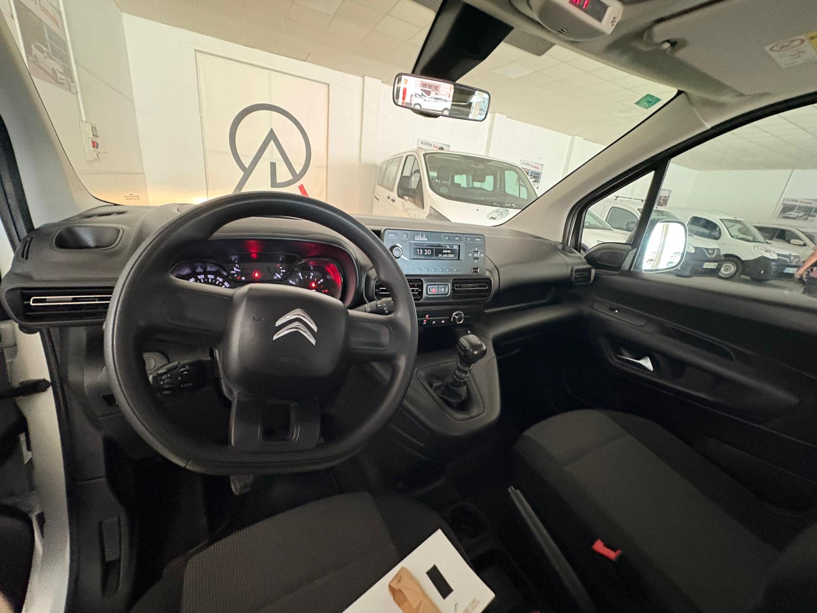 CITROEN BERLINGO 1.5 BHDI TALLA M LIVE PACK - Imagen 9