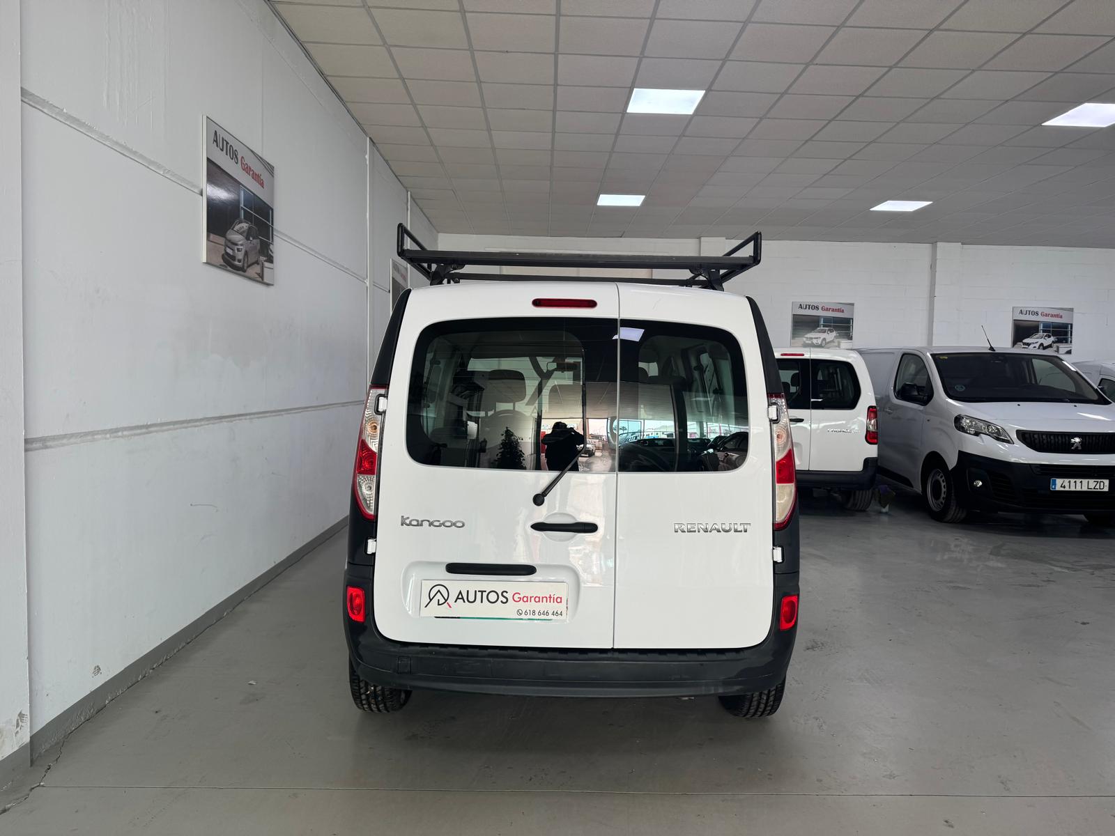 RENAULT KANGOO 1.5 BLUE DCI 70KW PROFESIONAL M1 95CV COMBI - Imagen 10