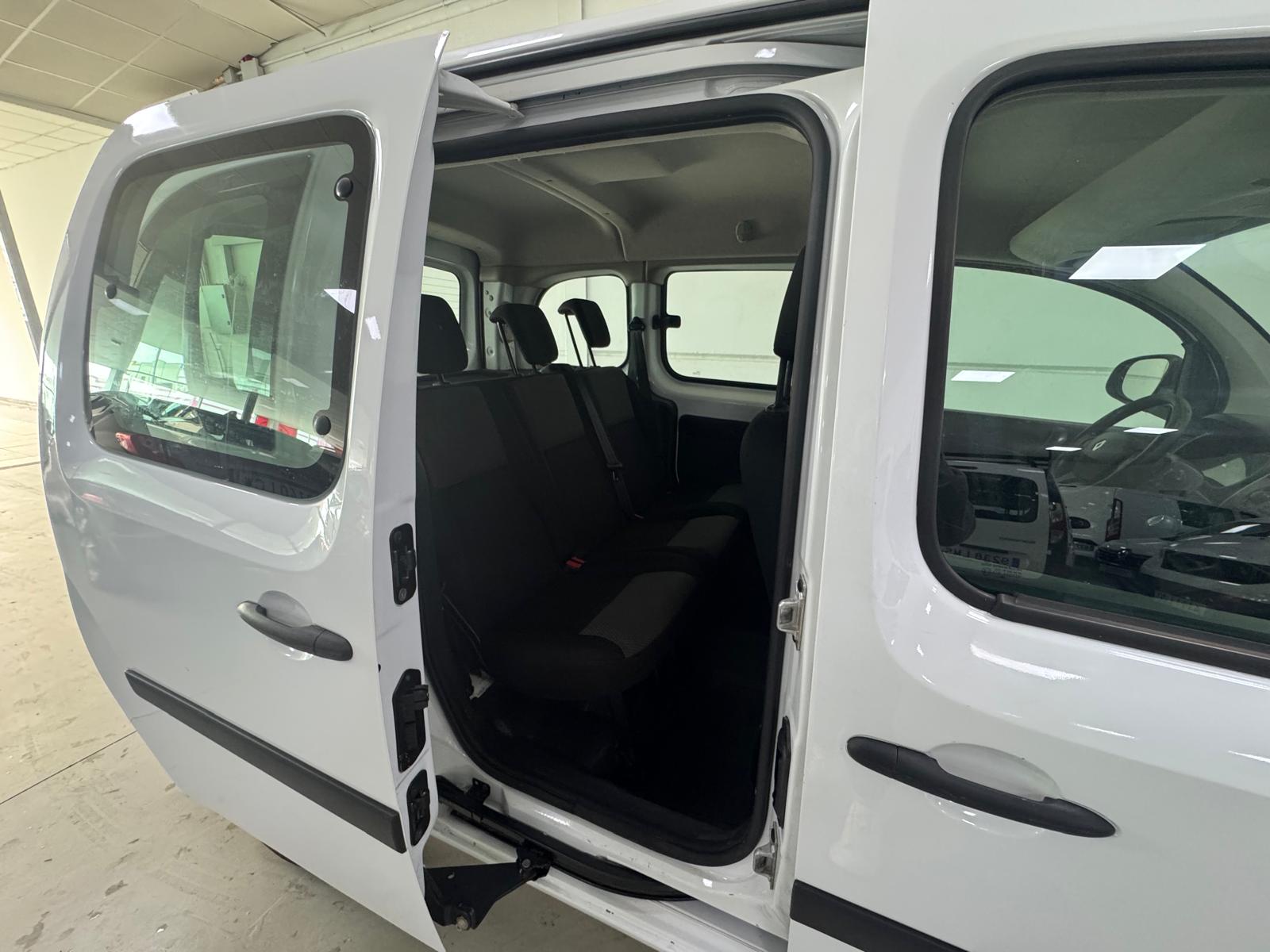 RENAULT KANGOO 1.5 BLUE DCI PROFESIONAL 95CV COMBI - Imagen 7